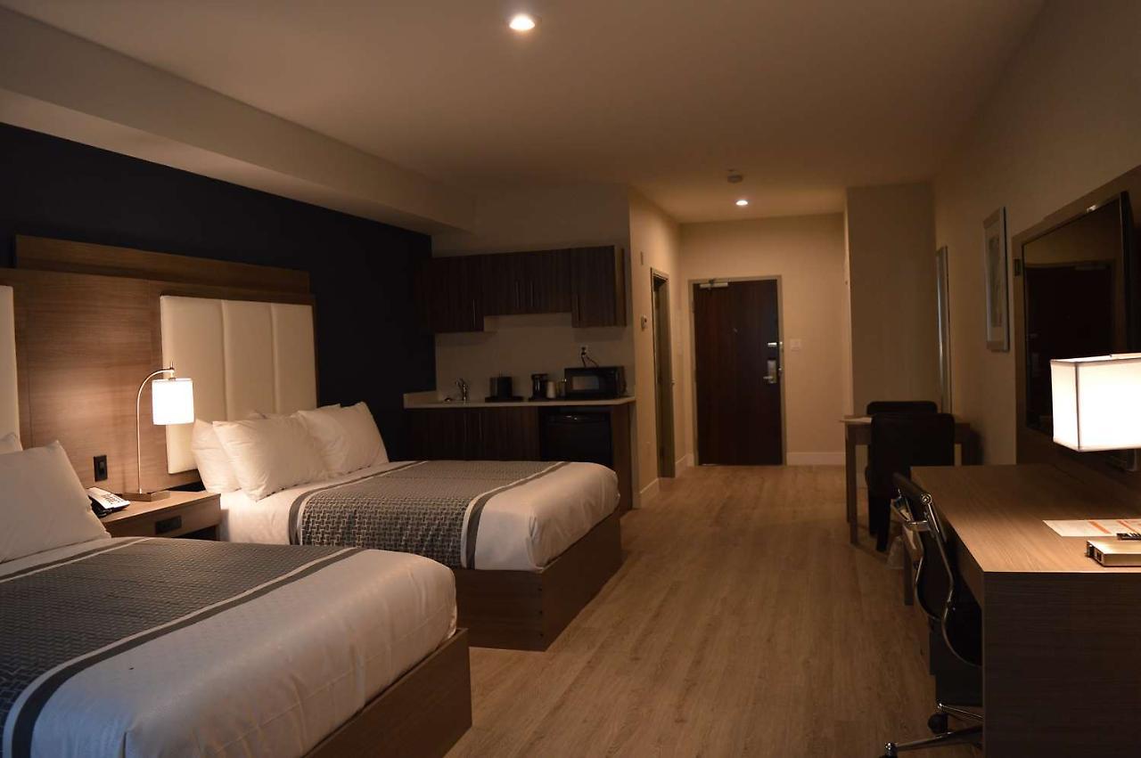 Best Western Plus Gateway To The Falls Clearwater Exterior photo