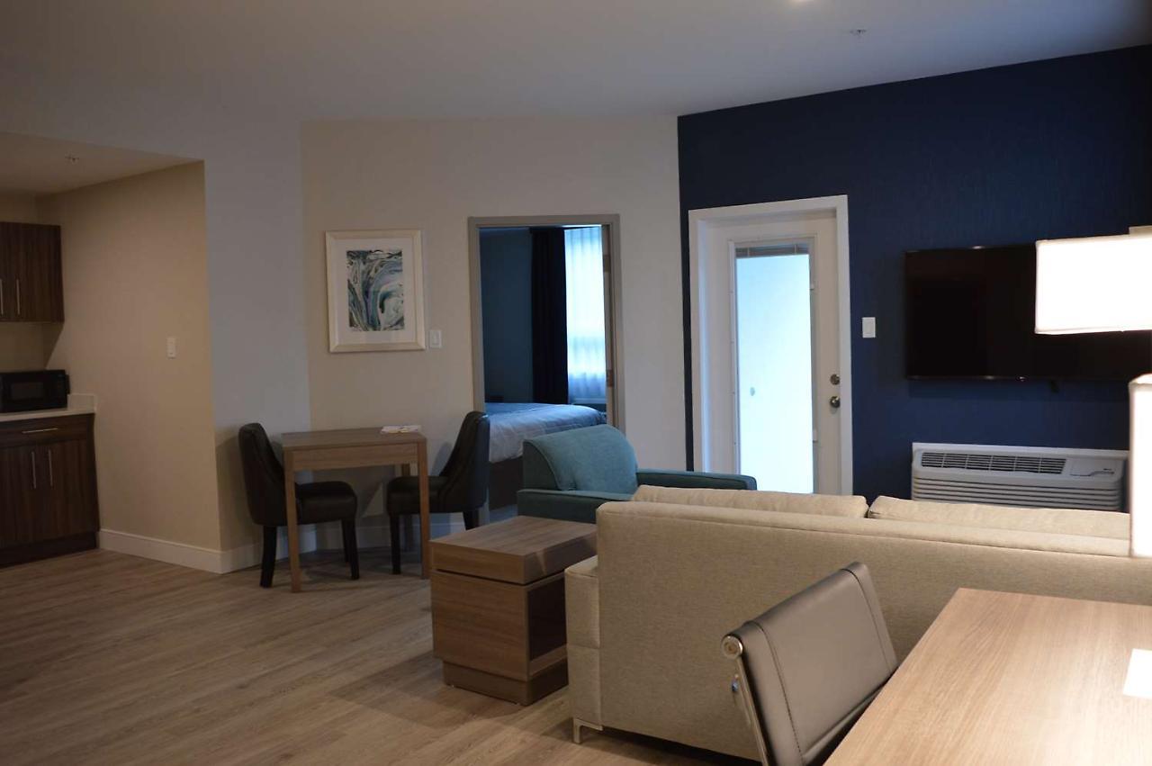 Best Western Plus Gateway To The Falls Clearwater Exterior photo
